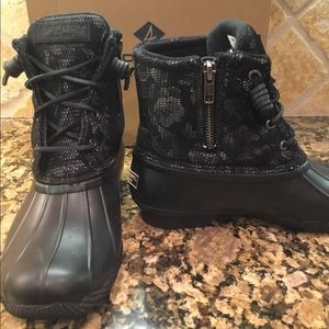 Sperry Saltwater Black Floral Rain Snow Duck Boots - Size 7.5